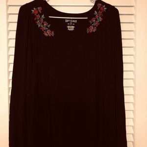 black rose long sleeved soft and sexy tee